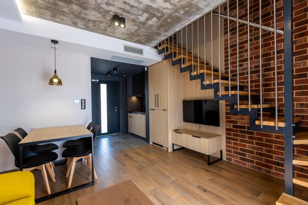 Apartamenty Posejdon Łazy Exteriör bild