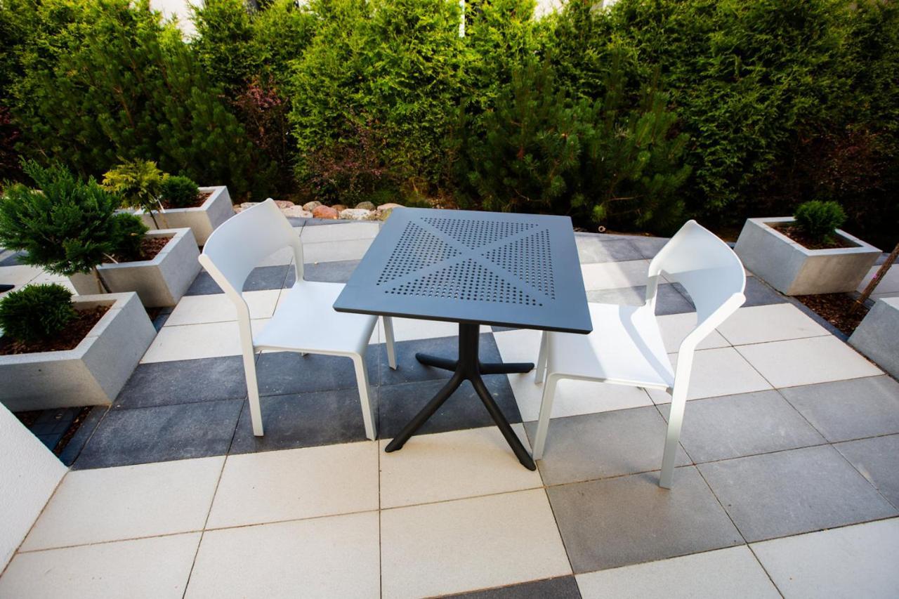 Apartamenty Posejdon Łazy Exteriör bild