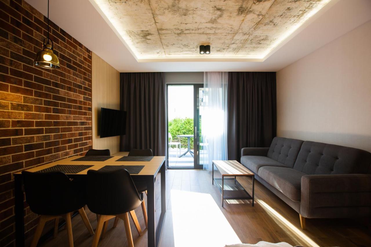 Apartamenty Posejdon Łazy Exteriör bild